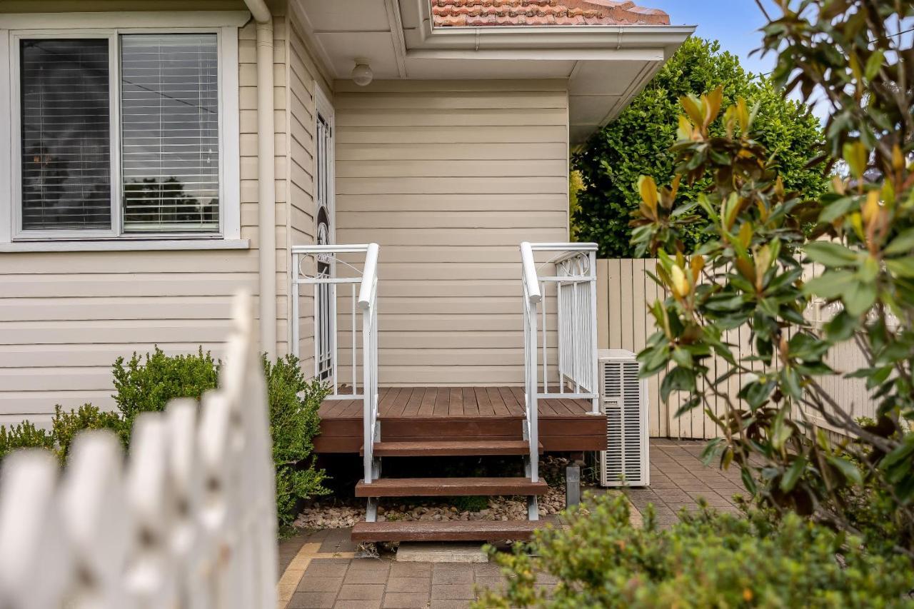 Cute & Cuddly - Somerset Holiday home Toowoomba